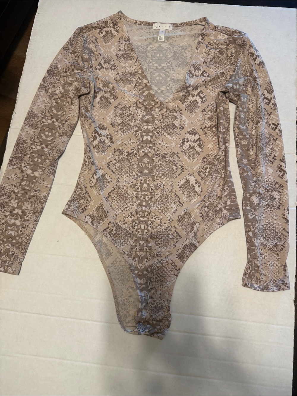 Leith Beige and Brown Snake-Print V-Neck Bodysuit